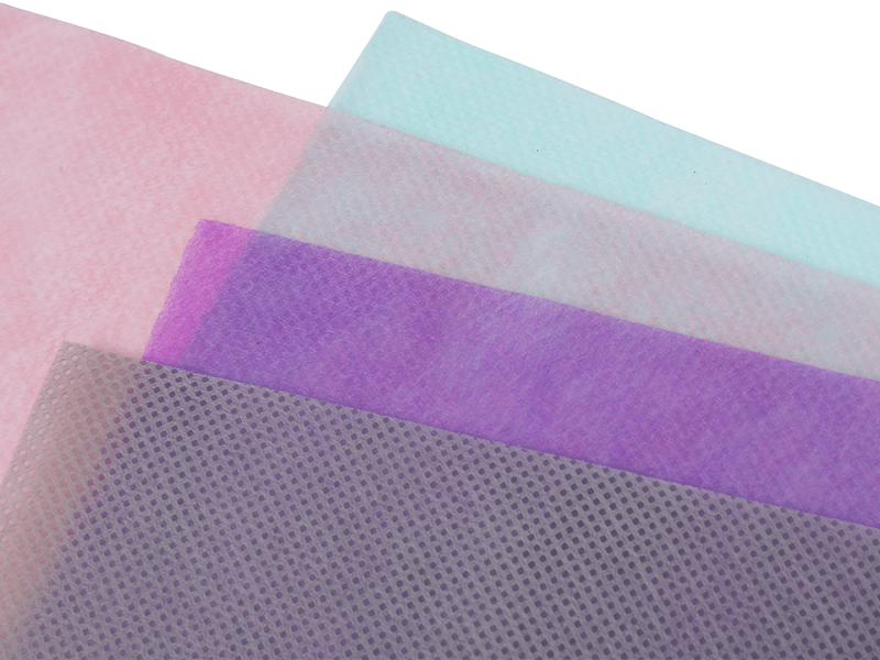 PP Color Nonwoven Eri värejä